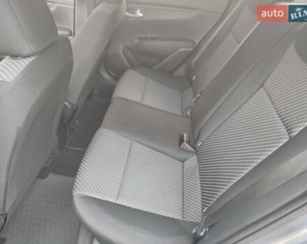 Сірий Кіа Ріо, об'ємом двигуна 1.59 л та пробігом 140 тис. км за 11000 $, фото 10 на Automoto.ua