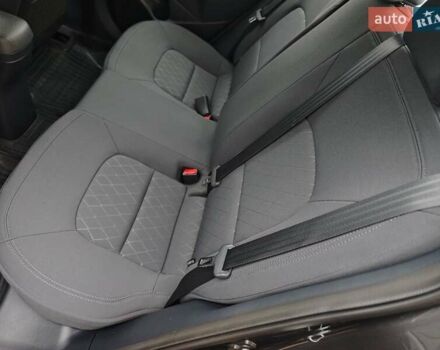 Серый Киа Рио, объемом двигателя 1.4 л и пробегом 14 тыс. км за 13900 $, фото 59 на Automoto.ua