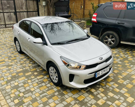 Серый Киа Рио, объемом двигателя 1.59 л и пробегом 68 тыс. км за 11900 $, фото 7 на Automoto.ua