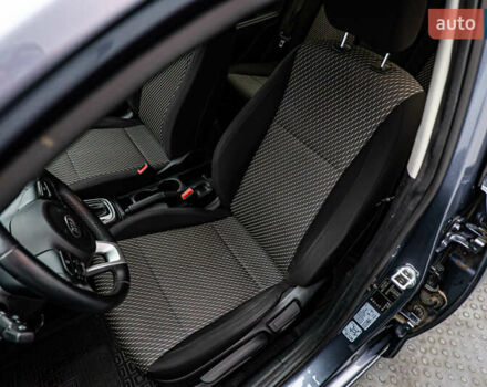 Серый Киа Рио, объемом двигателя 1.4 л и пробегом 71 тыс. км за 13202 $, фото 8 на Automoto.ua