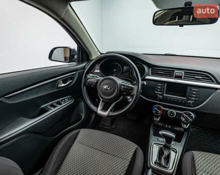 Серый Киа Рио, объемом двигателя 1.4 л и пробегом 71 тыс. км за 13202 $, фото 10 на Automoto.ua
