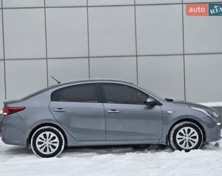 Серый Киа Рио, объемом двигателя 1.59 л и пробегом 91 тыс. км за 11900 $, фото 7 на Automoto.ua