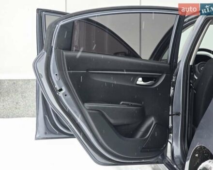 Серый Киа Рио, объемом двигателя 1.59 л и пробегом 91 тыс. км за 11900 $, фото 40 на Automoto.ua