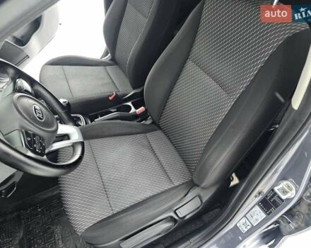 Серый Киа Рио, объемом двигателя 1.59 л и пробегом 91 тыс. км за 11900 $, фото 29 на Automoto.ua
