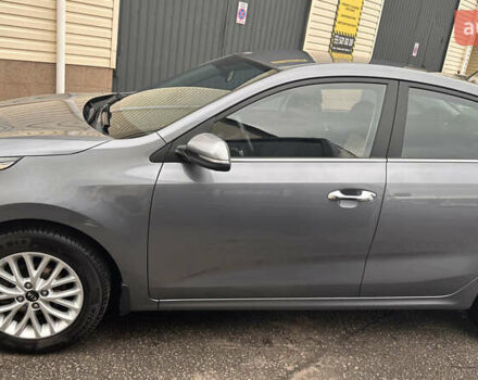 Серый Киа Рио, объемом двигателя 1.59 л и пробегом 122 тыс. км за 14800 $, фото 6 на Automoto.ua