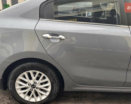 Серый Киа Рио, объемом двигателя 1.59 л и пробегом 122 тыс. км за 14800 $, фото 5 на Automoto.ua