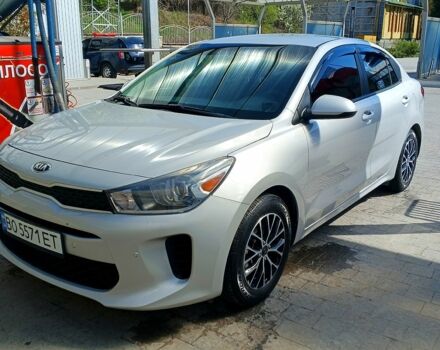 Серый Киа Рио, объемом двигателя 1.6 л и пробегом 100 тыс. км за 11299 $, фото 5 на Automoto.ua