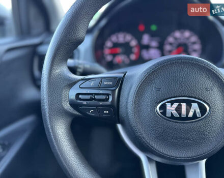 Серый Киа Рио, объемом двигателя 1.59 л и пробегом 65 тыс. км за 12700 $, фото 30 на Automoto.ua