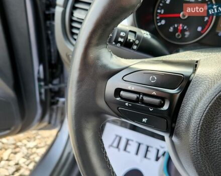 Сірий Кіа Ріо, об'ємом двигуна 1.37 л та пробігом 135 тис. км за 12999 $, фото 25 на Automoto.ua