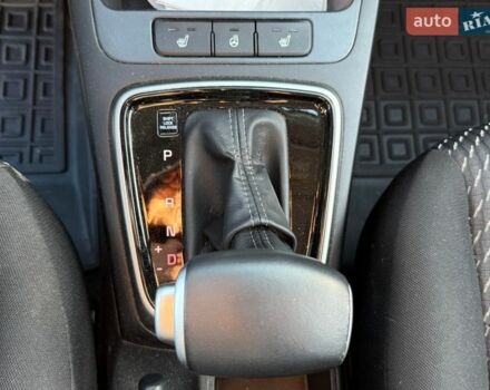 Серый Киа Рио, объемом двигателя 1.37 л и пробегом 135 тыс. км за 11100 $, фото 13 на Automoto.ua