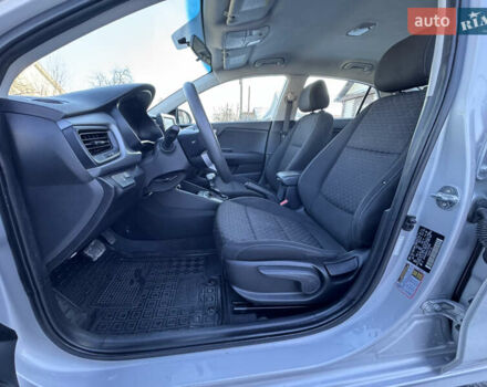 Серый Киа Рио, объемом двигателя 1.59 л и пробегом 65 тыс. км за 12700 $, фото 32 на Automoto.ua