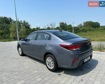 Сірий Кіа Ріо, об'ємом двигуна 1.59 л та пробігом 110 тис. км за 12550 $, фото 3 на Automoto.ua