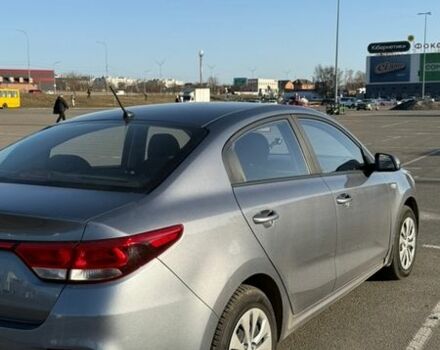 Серый Киа Рио, объемом двигателя 1.37 л и пробегом 135 тыс. км за 11100 $, фото 4 на Automoto.ua