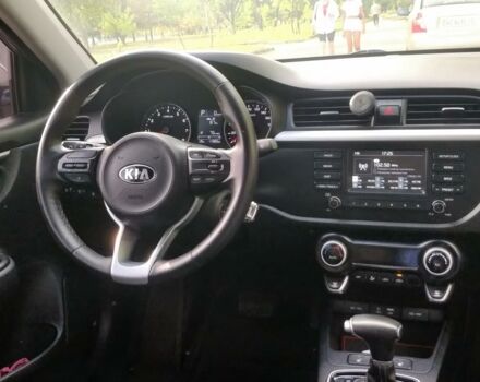Сірий Кіа Ріо, об'ємом двигуна 1.6 л та пробігом 47 тис. км за 14500 $, фото 4 на Automoto.ua