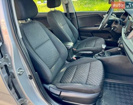 Серый Киа Рио, объемом двигателя 1.59 л и пробегом 68 тыс. км за 10900 $, фото 11 на Automoto.ua