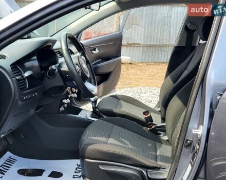 Сірий Кіа Ріо, об'ємом двигуна 1.37 л та пробігом 135 тис. км за 12999 $, фото 19 на Automoto.ua