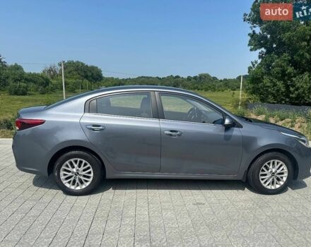 Сірий Кіа Ріо, об'ємом двигуна 1.59 л та пробігом 110 тис. км за 12550 $, фото 4 на Automoto.ua