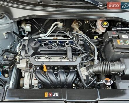 Сірий Кіа Ріо, об'ємом двигуна 1.37 л та пробігом 135 тис. км за 12999 $, фото 46 на Automoto.ua