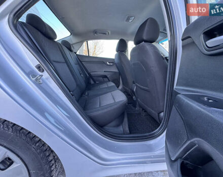 Серый Киа Рио, объемом двигателя 1.59 л и пробегом 65 тыс. км за 12700 $, фото 48 на Automoto.ua