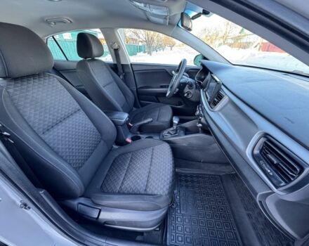 Сірий Кіа Ріо, об'ємом двигуна 1.6 л та пробігом 65 тис. км за 12700 $, фото 22 на Automoto.ua