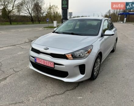 Серый Киа Рио, объемом двигателя 1.59 л и пробегом 68 тыс. км за 11500 $, фото 2 на Automoto.ua