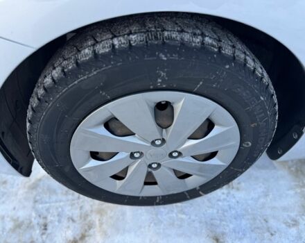 Сірий Кіа Ріо, об'ємом двигуна 1.6 л та пробігом 65 тис. км за 12700 $, фото 9 на Automoto.ua