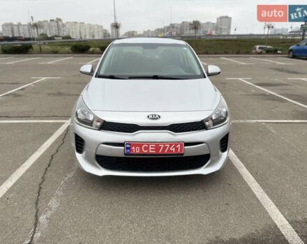 Серый Киа Рио, объемом двигателя 1.6 л и пробегом 65 тыс. км за 12800 $, фото 3 на Automoto.ua