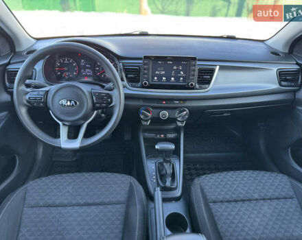 Серый Киа Рио, объемом двигателя 1.59 л и пробегом 65 тыс. км за 12700 $, фото 26 на Automoto.ua