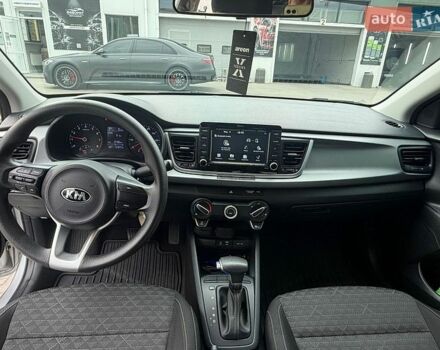 Серый Киа Рио, объемом двигателя 1.59 л и пробегом 108 тыс. км за 11800 $, фото 9 на Automoto.ua