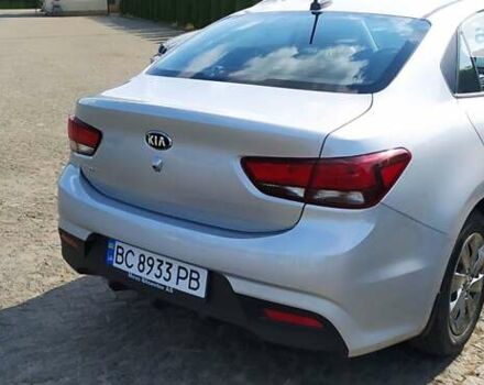 Серый Киа Рио, объемом двигателя 1.6 л и пробегом 8 тыс. км за 14500 $, фото 2 на Automoto.ua