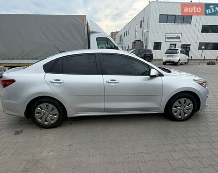 Серый Киа Рио, объемом двигателя 1.59 л и пробегом 108 тыс. км за 11800 $, фото 3 на Automoto.ua