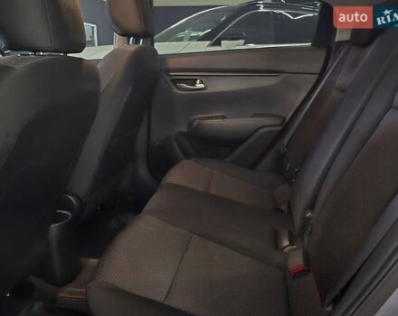 Сірий Кіа Ріо, об'ємом двигуна 1.37 л та пробігом 60 тис. км за 13999 $, фото 19 на Automoto.ua