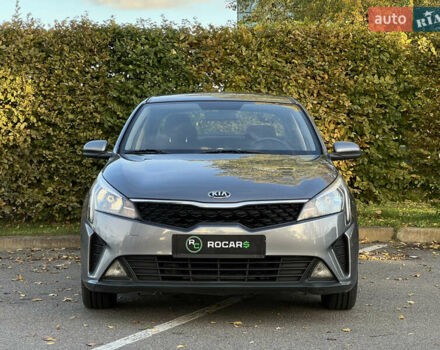 Серый Киа Рио, объемом двигателя 1.37 л и пробегом 87 тыс. км за 13500 $, фото 5 на Automoto.ua