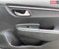 Серый Киа Рио, объемом двигателя 1.37 л и пробегом 95 тыс. км за 14000 $, фото 48 на Automoto.ua