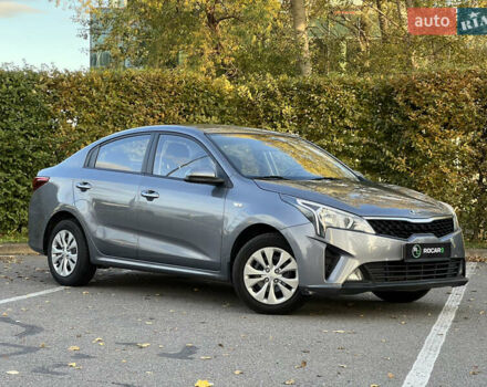 Серый Киа Рио, объемом двигателя 1.37 л и пробегом 87 тыс. км за 13500 $, фото 2 на Automoto.ua