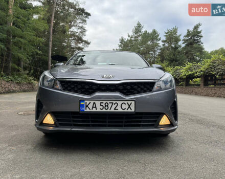 Серый Киа Рио, объемом двигателя 1.37 л и пробегом 86 тыс. км за 13700 $, фото 4 на Automoto.ua