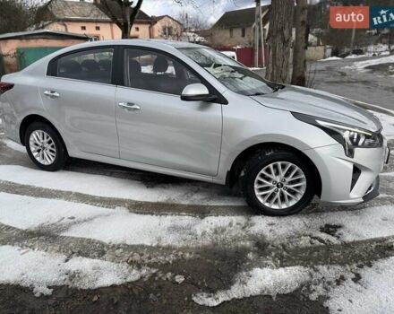 Серый Киа Рио, объемом двигателя 1.59 л и пробегом 78 тыс. км за 13800 $, фото 2 на Automoto.ua