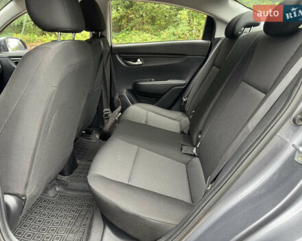 Серый Киа Рио, объемом двигателя 1.37 л и пробегом 86 тыс. км за 13700 $, фото 17 на Automoto.ua