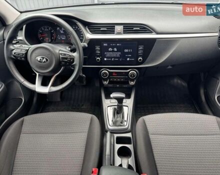 Серый Киа Рио, объемом двигателя 1.59 л и пробегом 70 тыс. км за 15300 $, фото 9 на Automoto.ua
