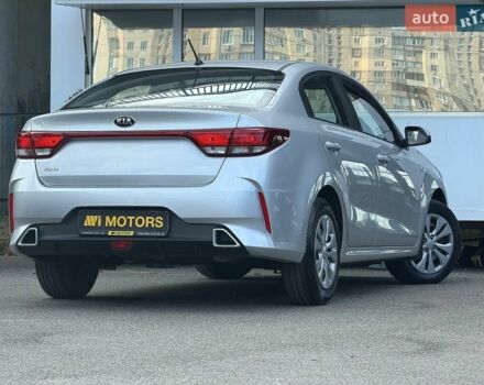 Серый Киа Рио, объемом двигателя 1.37 л и пробегом 95 тыс. км за 14000 $, фото 3 на Automoto.ua