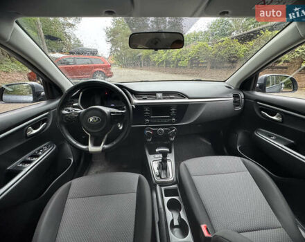 Серый Киа Рио, объемом двигателя 1.37 л и пробегом 67 тыс. км за 13800 $, фото 28 на Automoto.ua