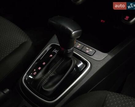 Сірий Кіа Ріо, об'ємом двигуна 1.37 л та пробігом 60 тис. км за 13999 $, фото 26 на Automoto.ua