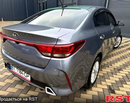 Серый Киа Рио, объемом двигателя 1.6 л и пробегом 70 тыс. км за 15300 $, фото 2 на Automoto.ua
