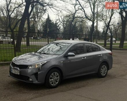 Серый Киа Рио, объемом двигателя 1.37 л и пробегом 60 тыс. км за 13800 $, фото 1 на Automoto.ua