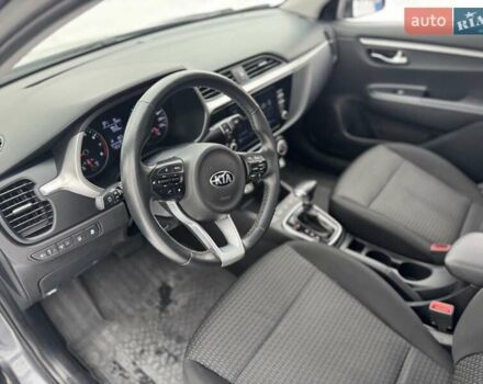 Сірий Кіа Ріо, об'ємом двигуна 1.59 л та пробігом 125 тис. км за 13800 $, фото 2 на Automoto.ua