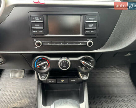 Серый Киа Рио, объемом двигателя 1.37 л и пробегом 86 тыс. км за 13700 $, фото 25 на Automoto.ua