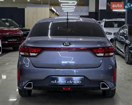 Сірий Кіа Ріо, об'ємом двигуна 1.37 л та пробігом 60 тис. км за 13999 $, фото 5 на Automoto.ua