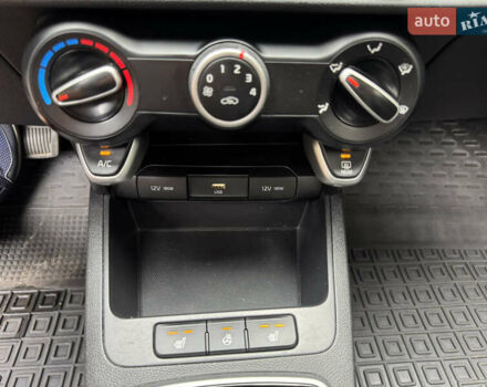 Серый Киа Рио, объемом двигателя 1.37 л и пробегом 86 тыс. км за 13700 $, фото 28 на Automoto.ua