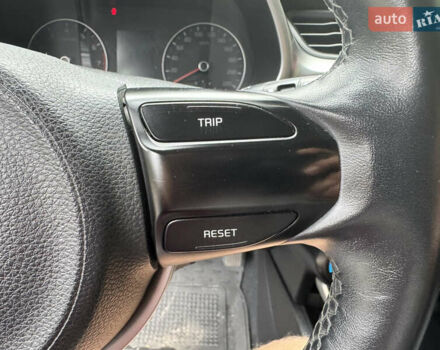 Серый Киа Рио, объемом двигателя 1.37 л и пробегом 86 тыс. км за 13700 $, фото 27 на Automoto.ua