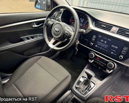 Серый Киа Рио, объемом двигателя 1.6 л и пробегом 70 тыс. км за 15300 $, фото 12 на Automoto.ua
